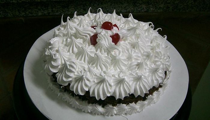 decoracion de torta con merengue
