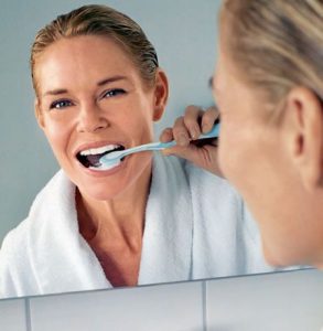 Cuántas veces cepillarse los dientes al día